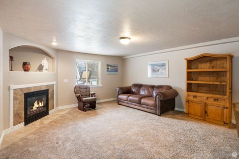 Tiny photo for 10491 S HEMISPHERE CT, South Jordan, UT 84095 (MLS # 2115153)
