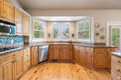 Tiny photo for 10491 S HEMISPHERE CT, South Jordan, UT 84095 (MLS # 2115153)