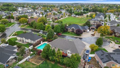 Tiny photo for 10491 S HEMISPHERE CT, South Jordan, UT 84095 (MLS # 2115153)