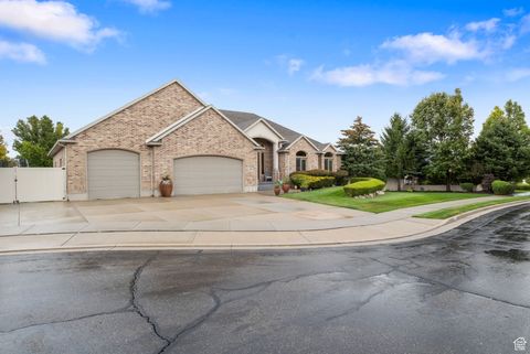 Tiny photo for 10491 S HEMISPHERE CT, South Jordan, UT 84095 (MLS # 2115153)