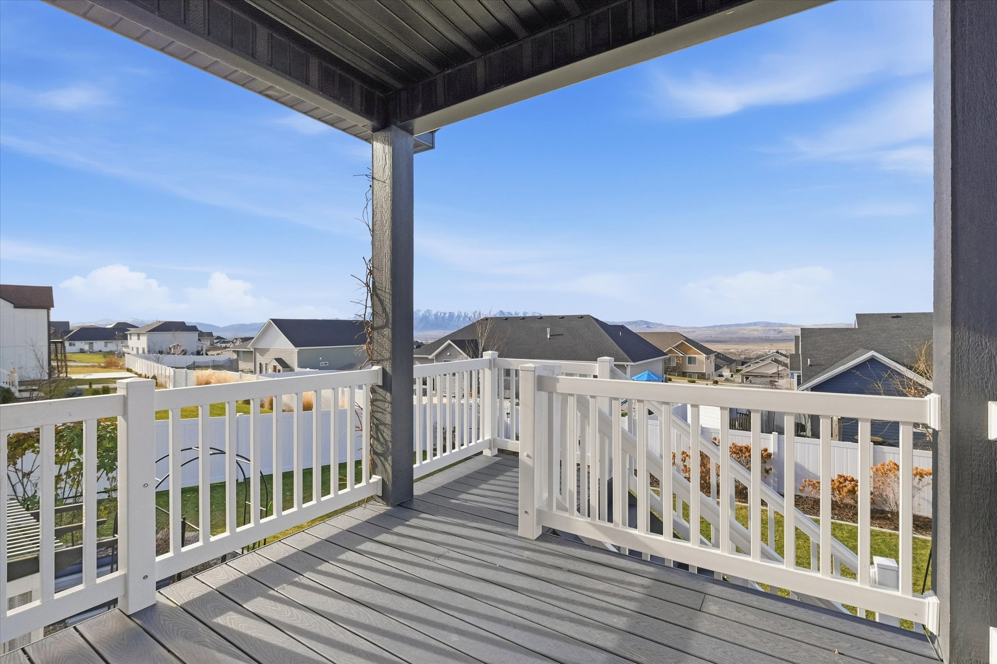 JUNIPER RIDGE - Residential