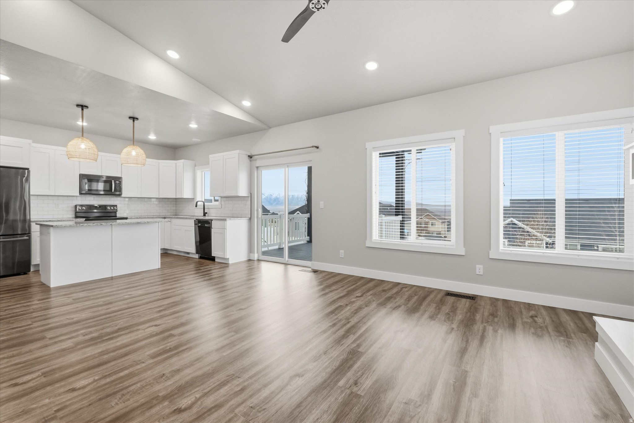 JUNIPER RIDGE - Residential