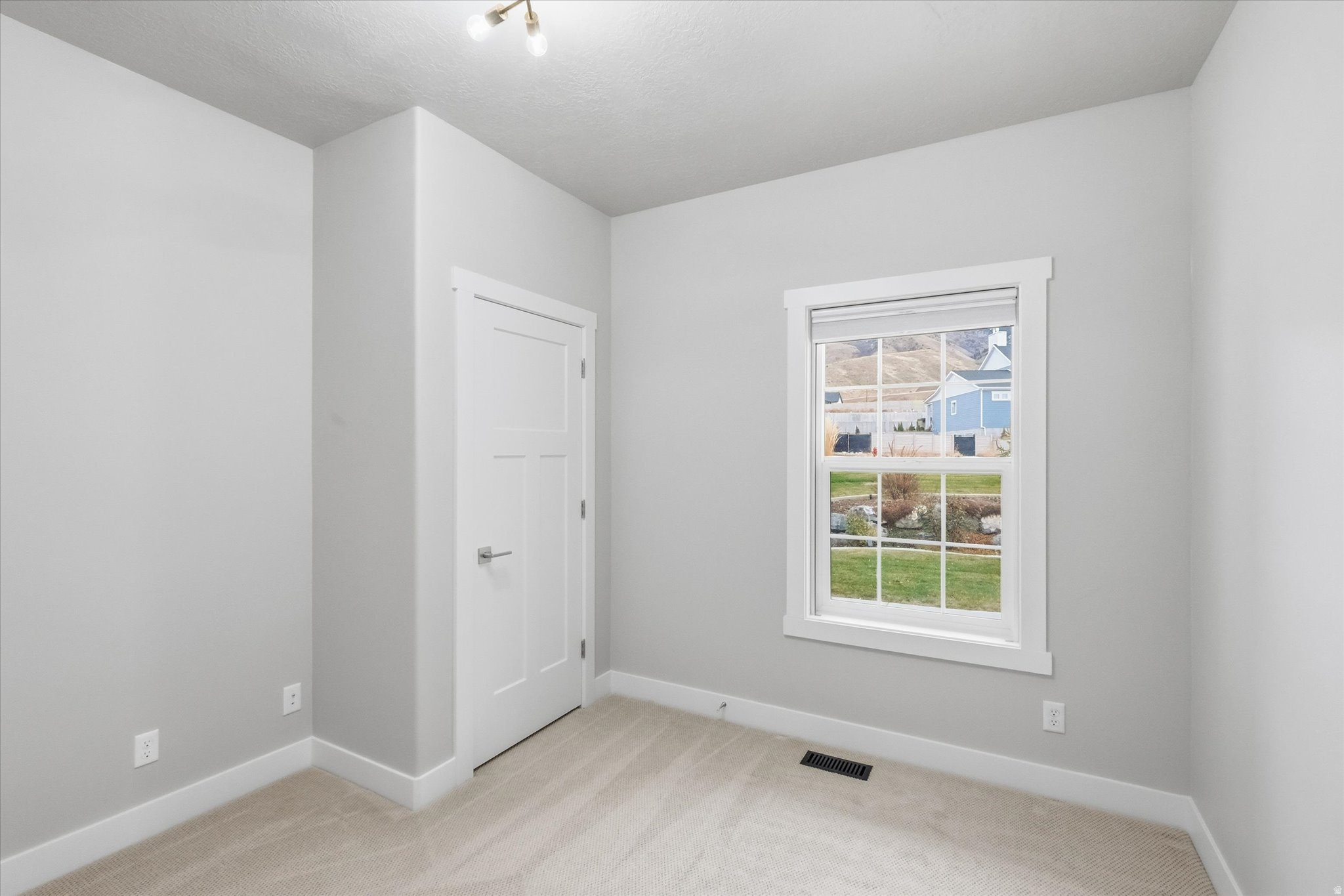 JUNIPER RIDGE - Residential