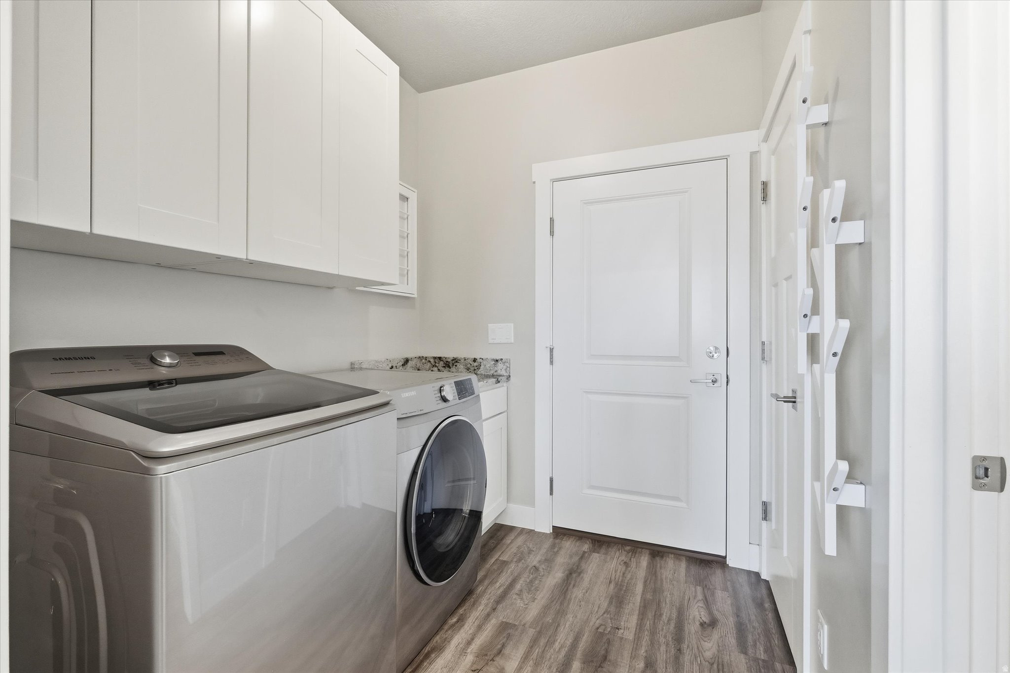 JUNIPER RIDGE - Residential