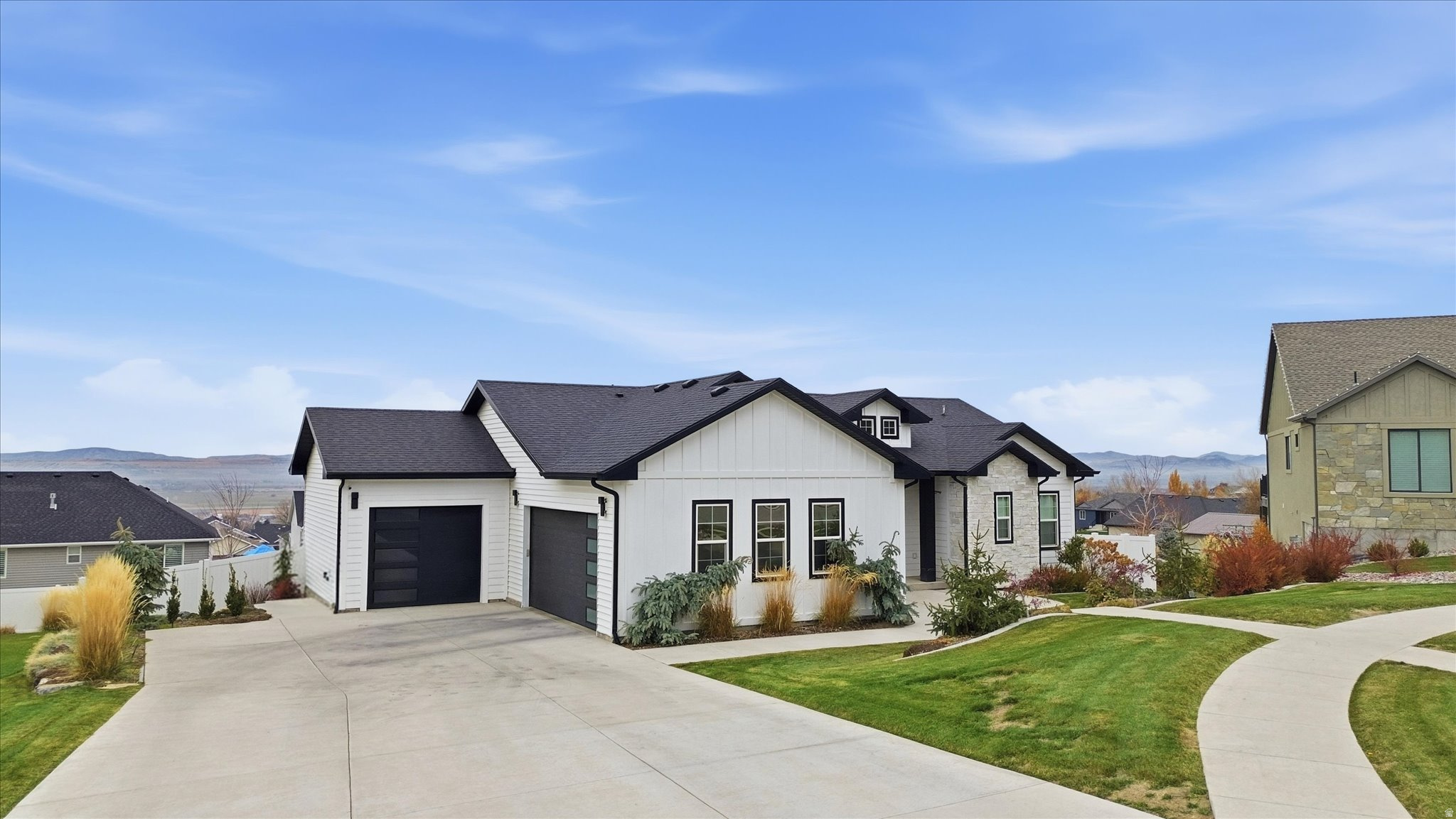 JUNIPER RIDGE - Residential