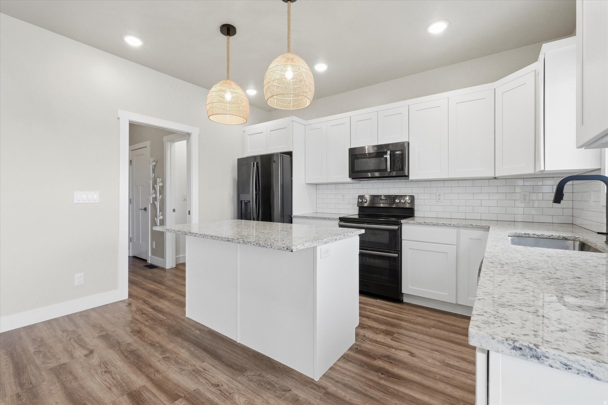 JUNIPER RIDGE - Residential