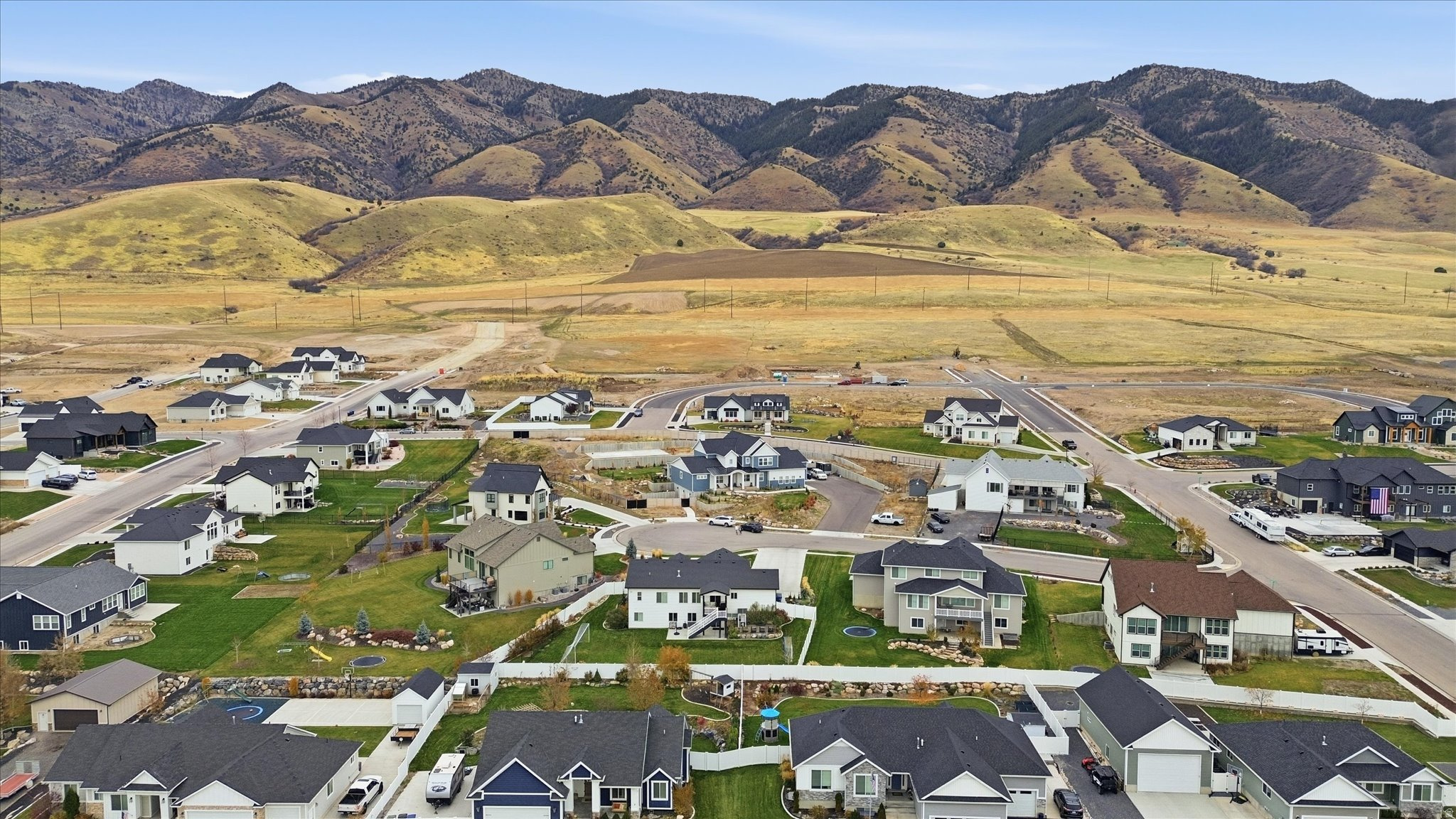 JUNIPER RIDGE - Residential