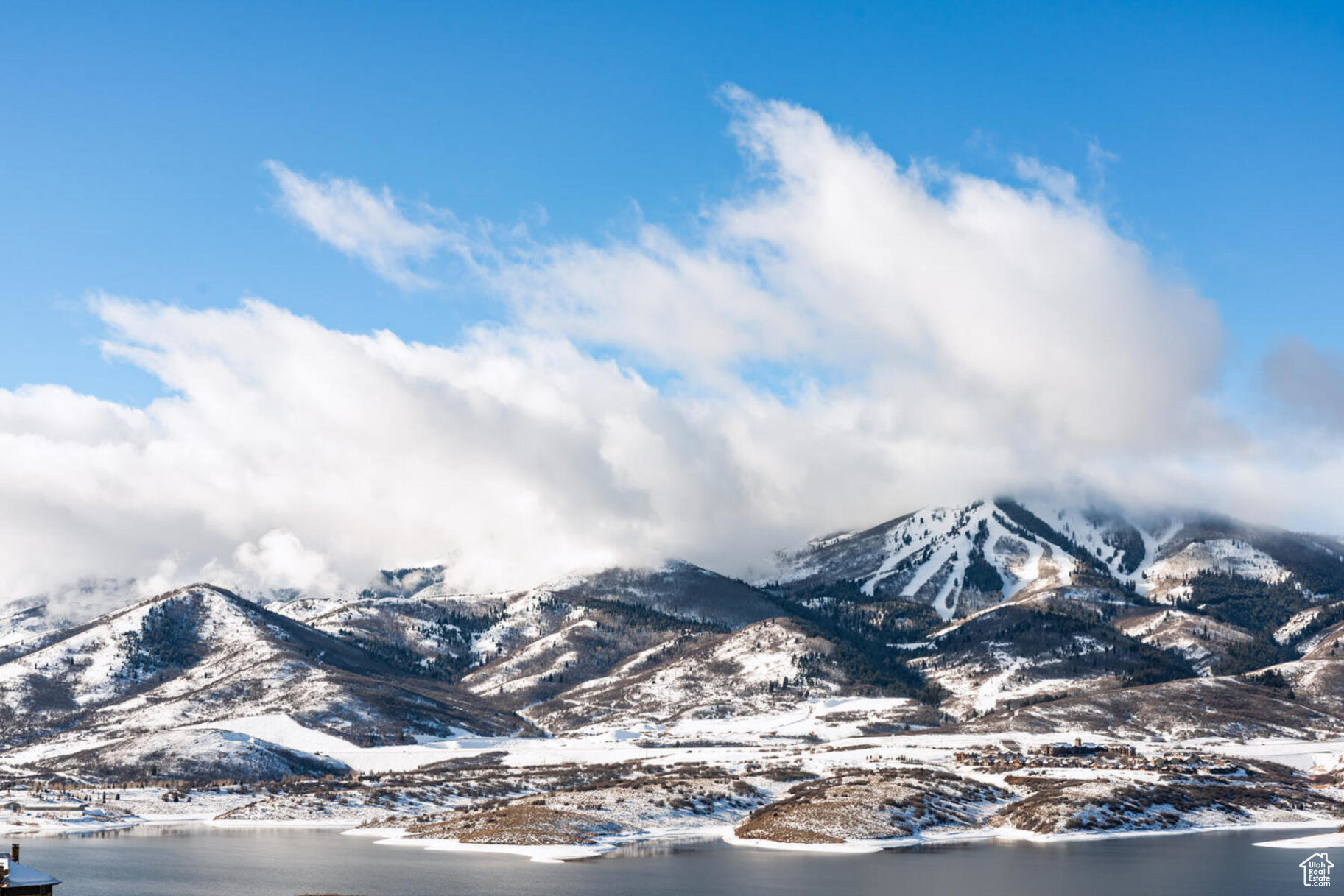 LAKEVIEW ESTATES - Residential