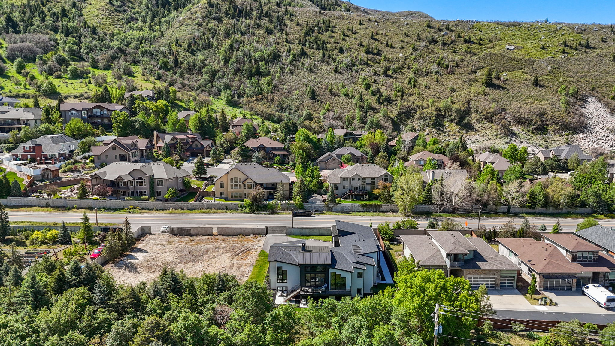 SIERRA ESTATES - Residential