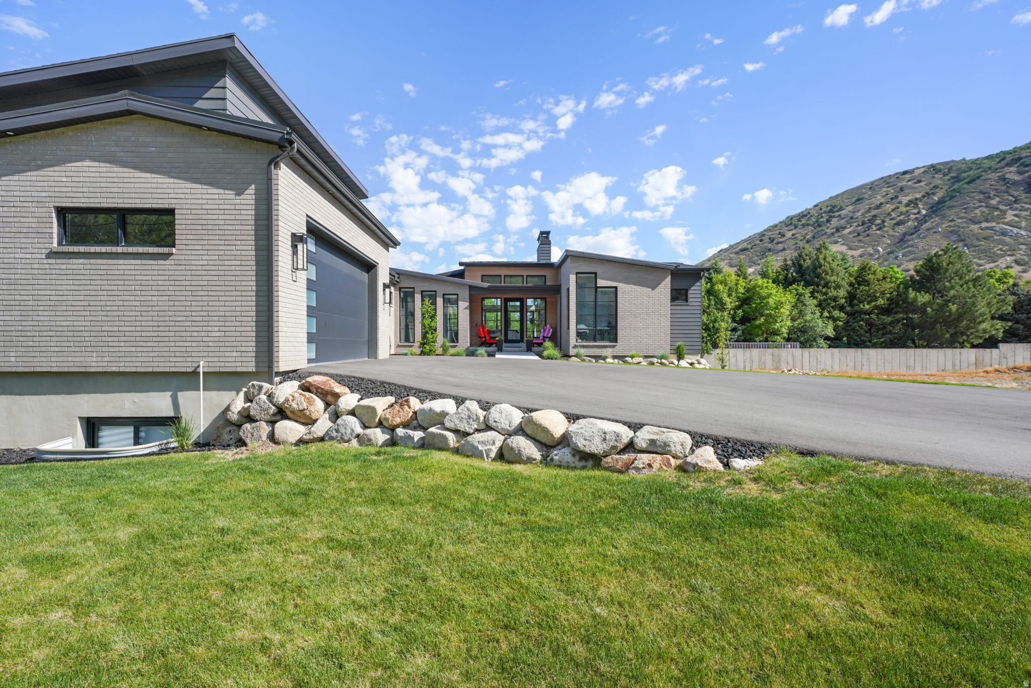 SIERRA ESTATES - Residential