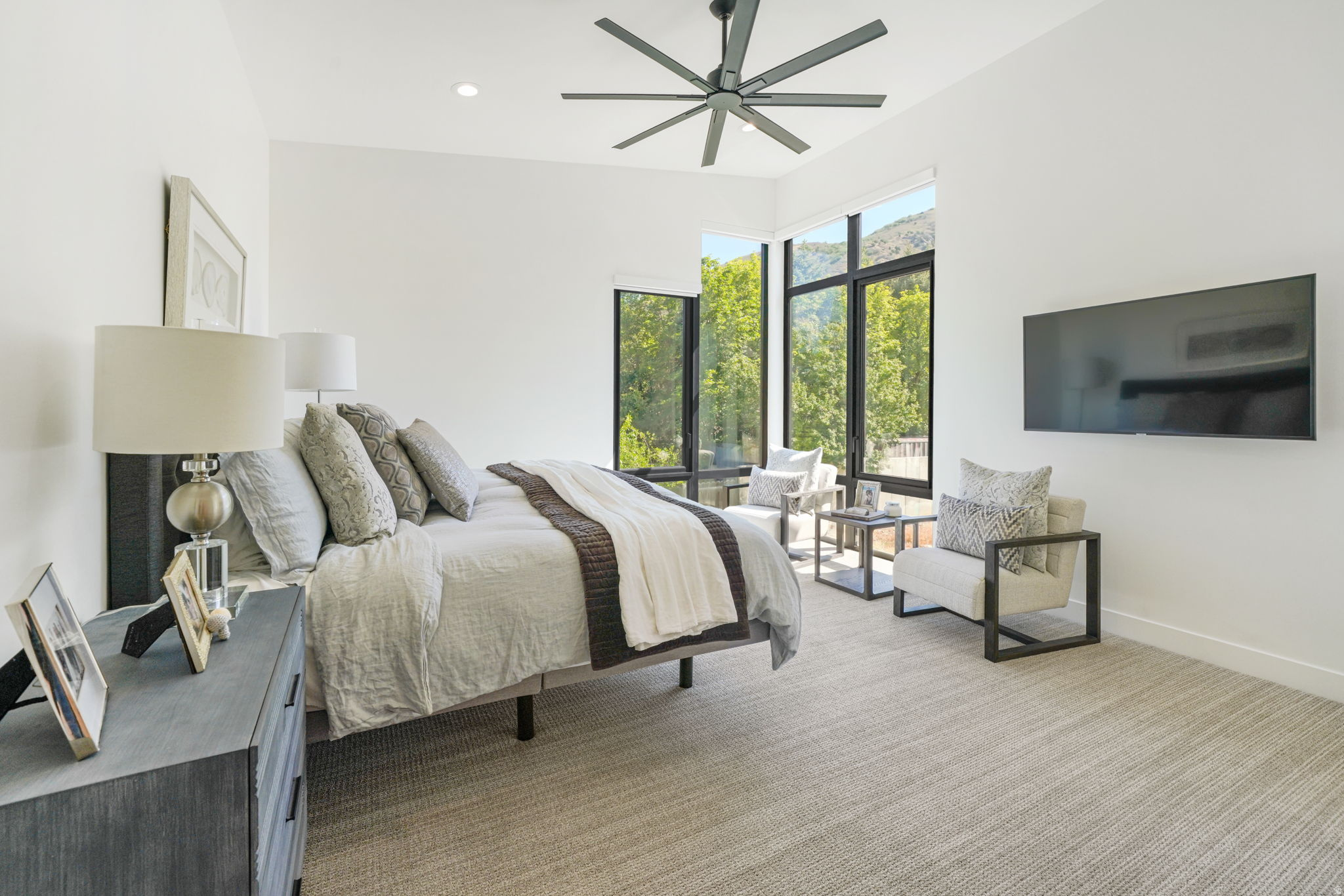 SIERRA ESTATES - Residential