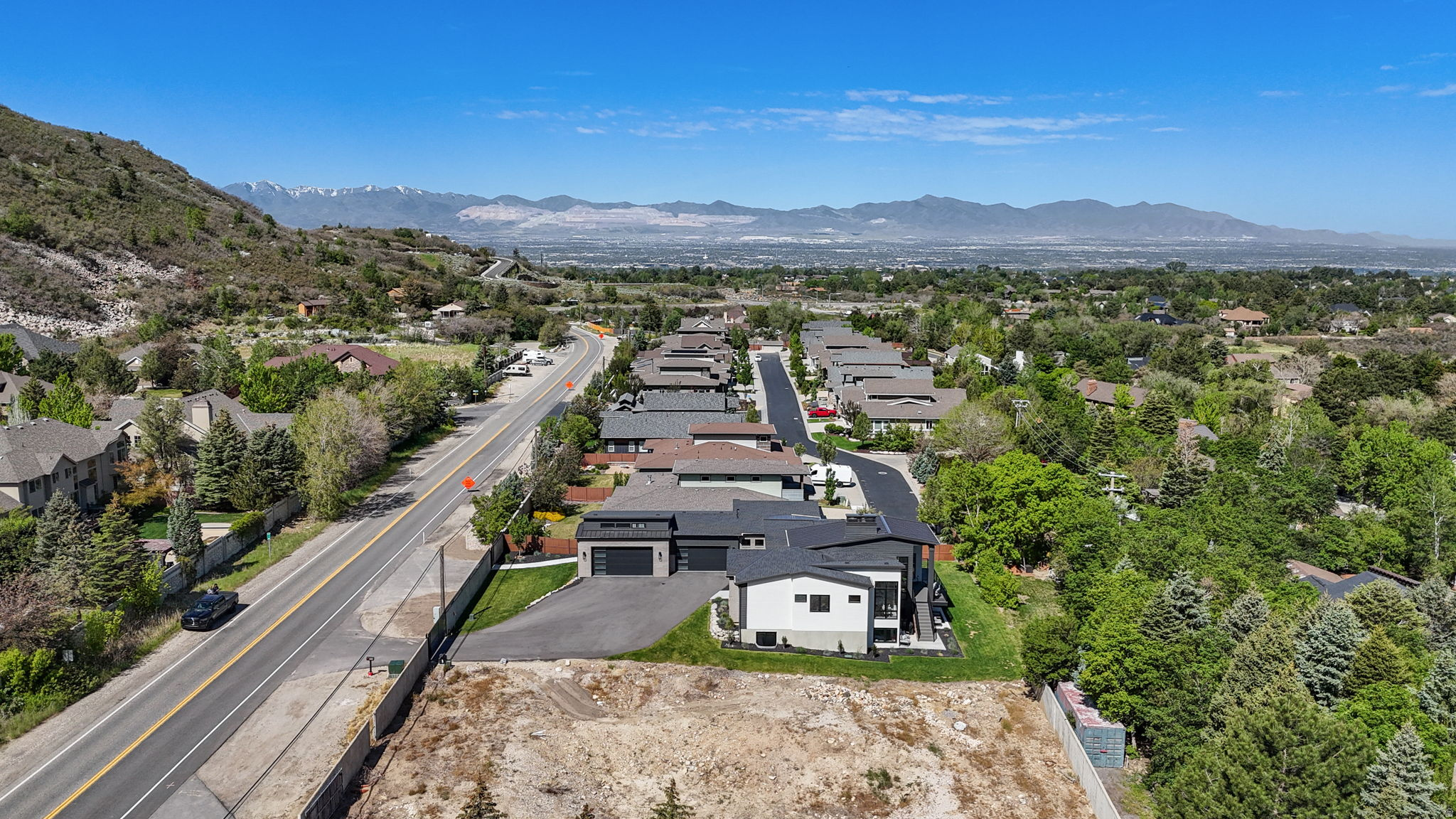 SIERRA ESTATES - Residential