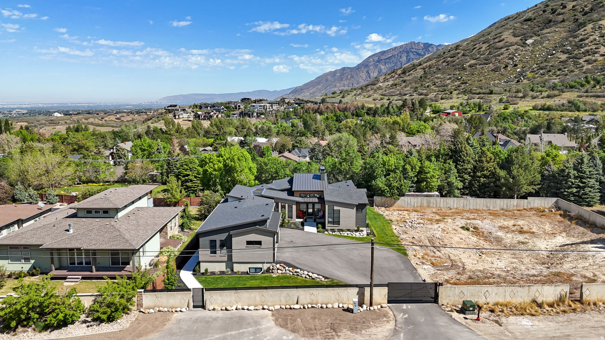 SIERRA ESTATES - Residential