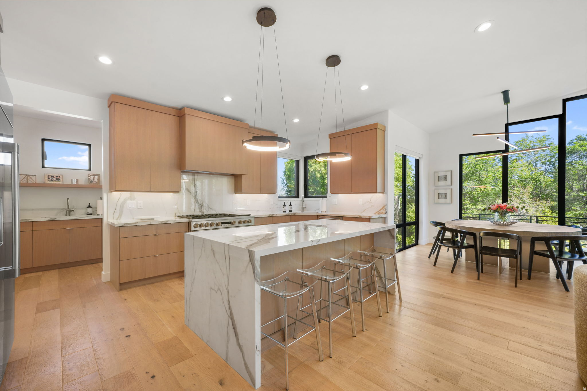 SIERRA ESTATES - Residential
