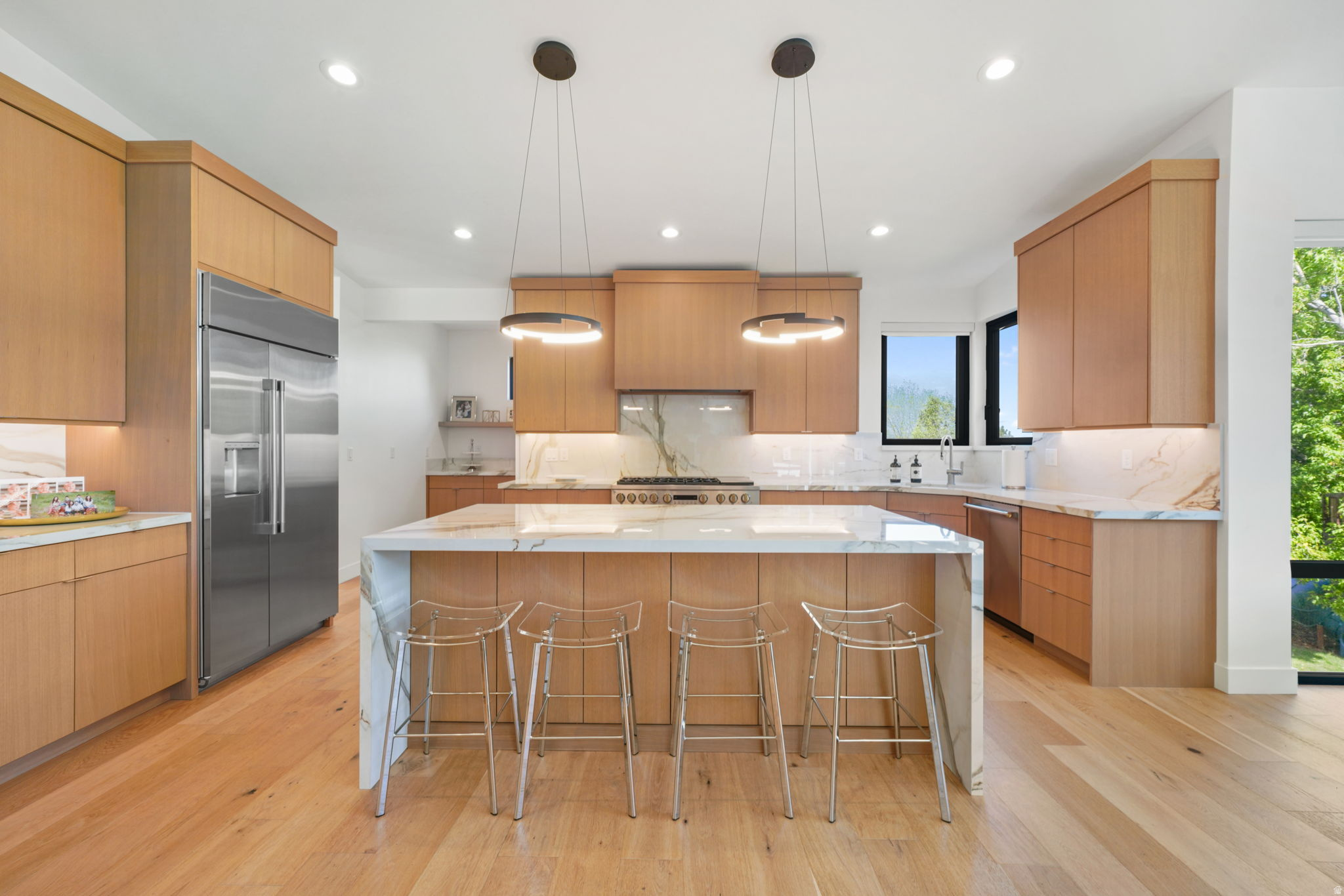 SIERRA ESTATES - Residential