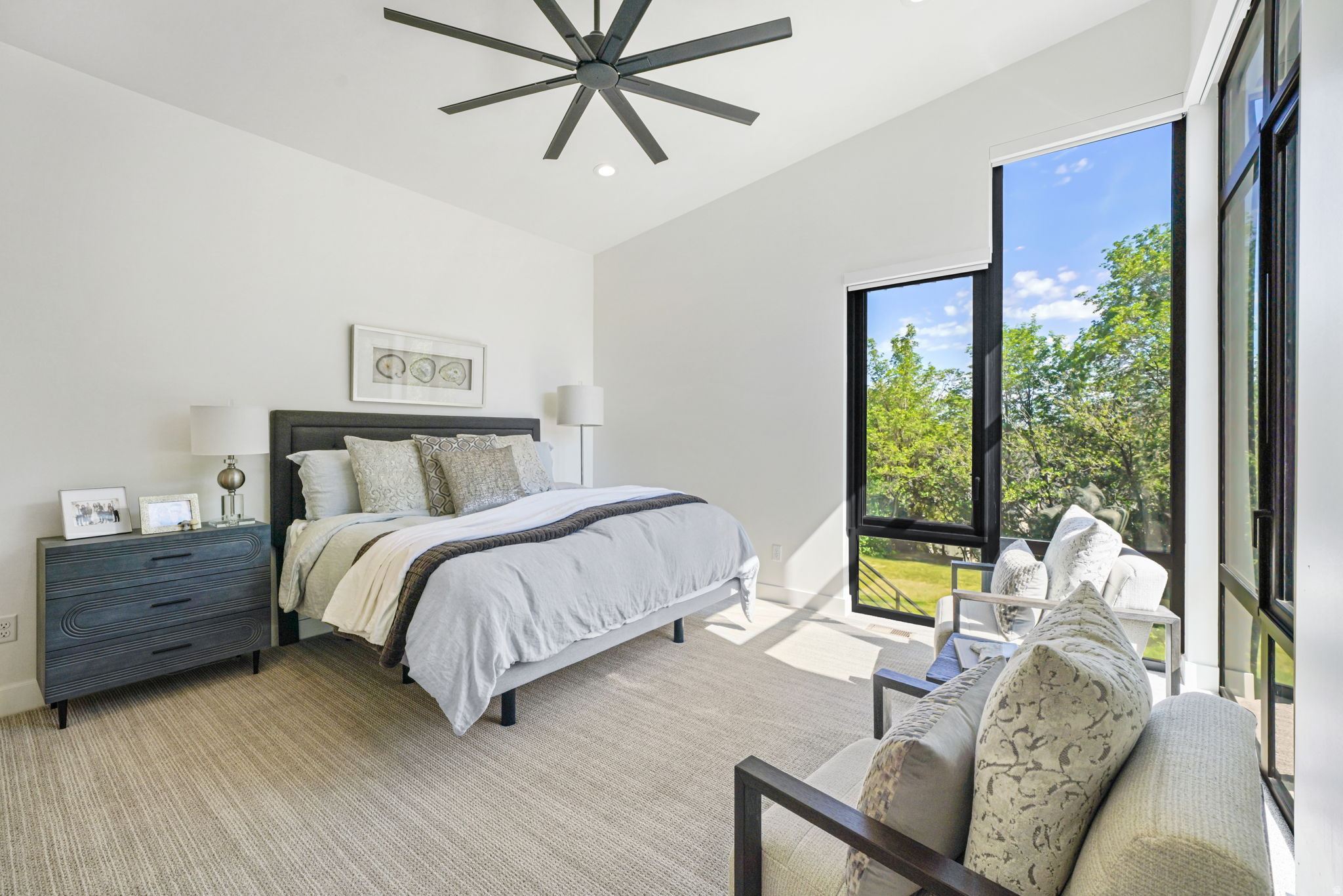 SIERRA ESTATES - Residential