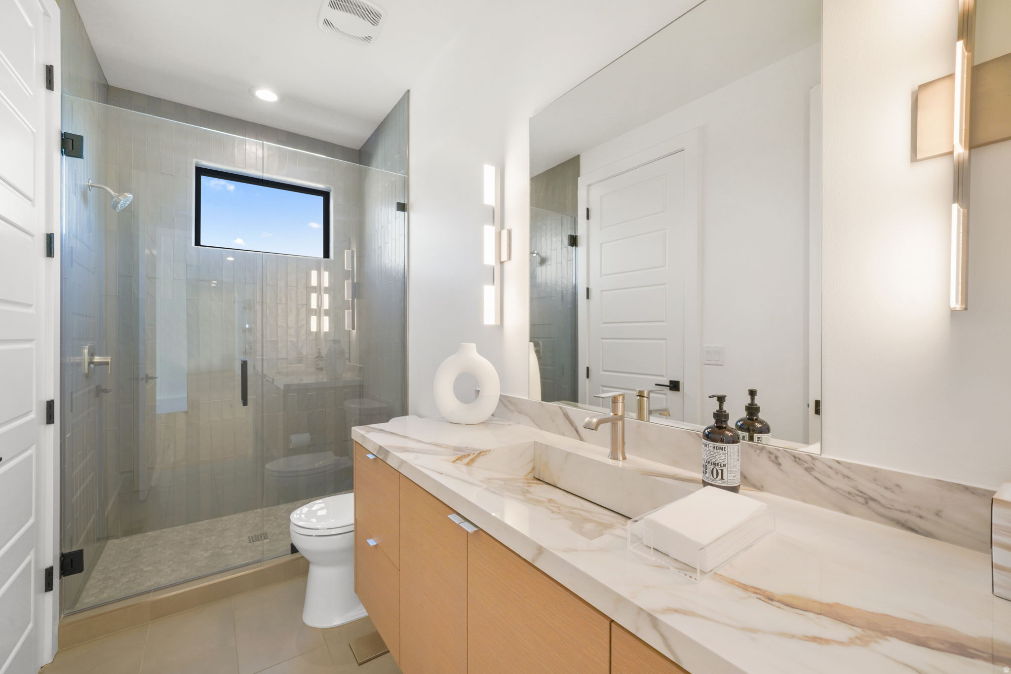 SIERRA ESTATES - Residential