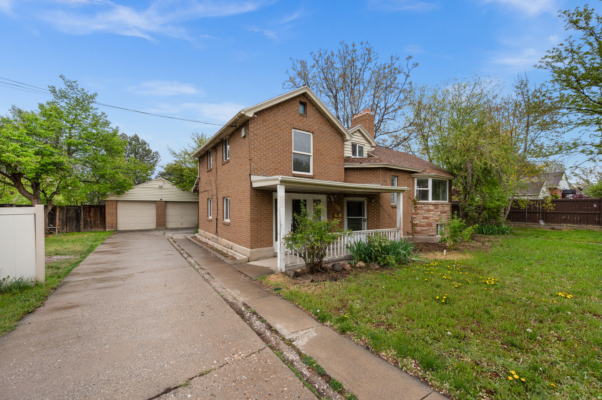 BROADMOOR - Residential Income