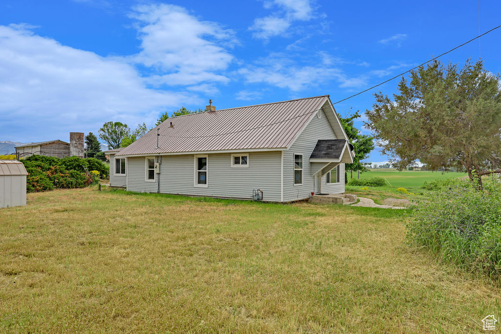 822 N Center, Trenton, Utah image 3