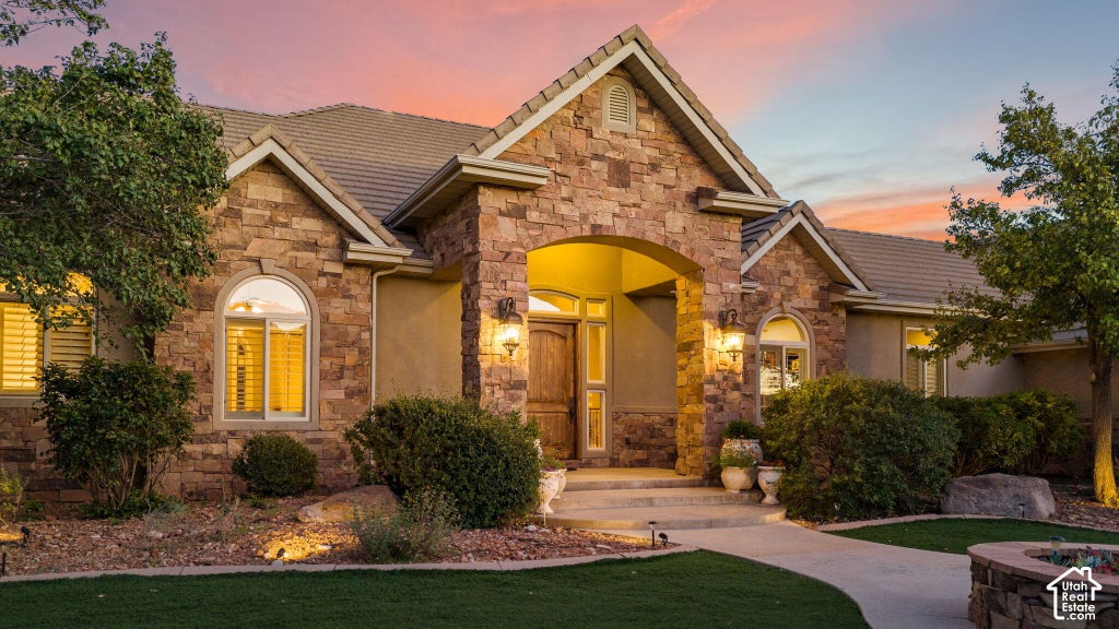 Photo of 1811 S PANORAMA DR, Cedar City, UT 84720 (MLS # 2187357)