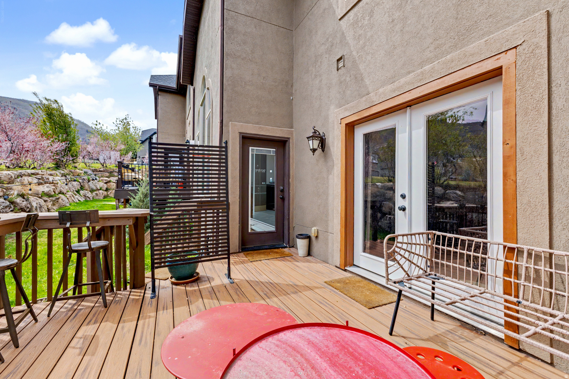 SWISS ALPENHOF PUD - Residential