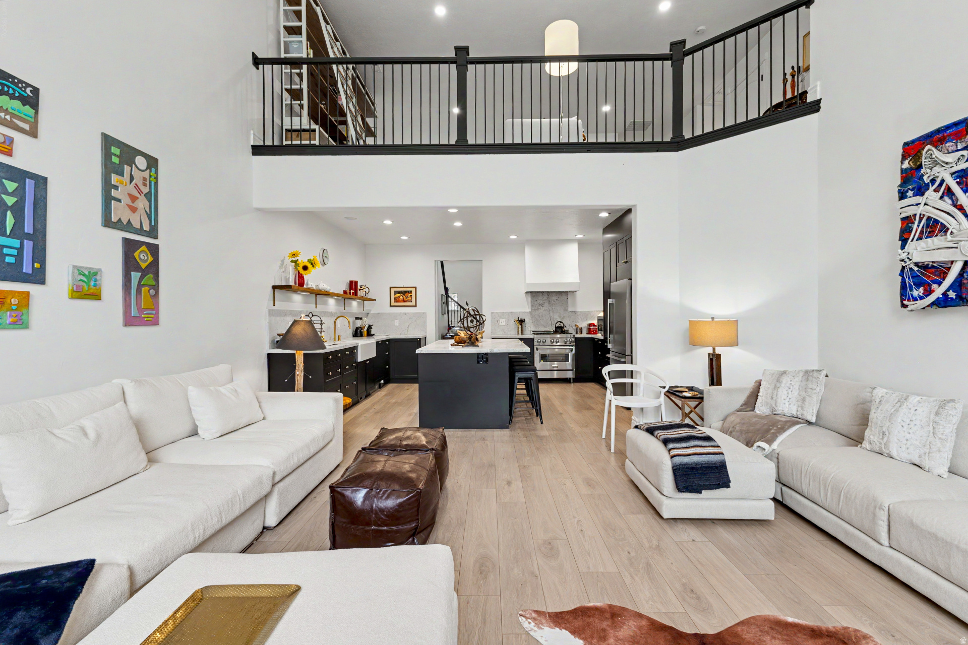 SWISS ALPENHOF PUD - Residential