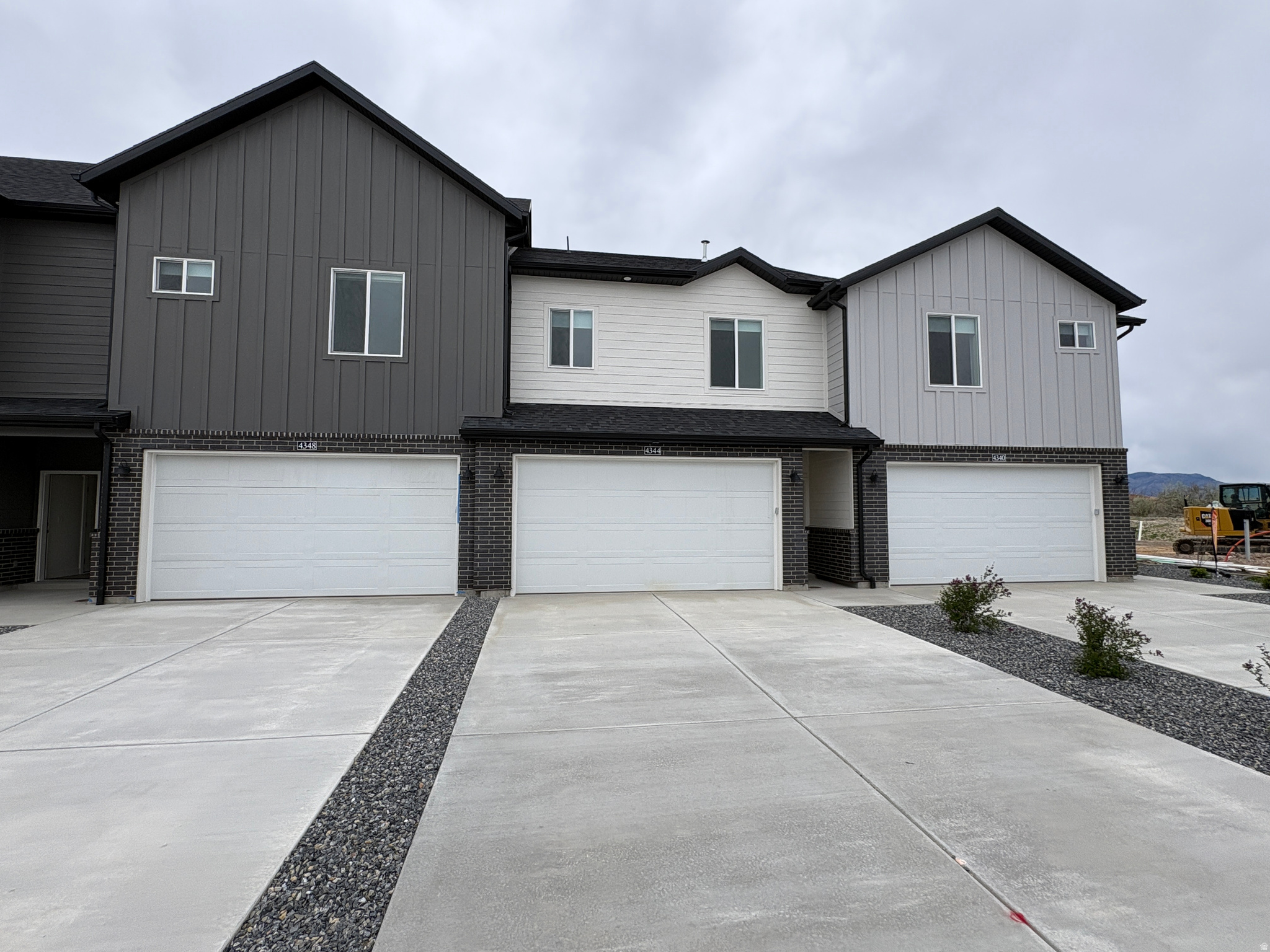 SALT GRASS - Residential