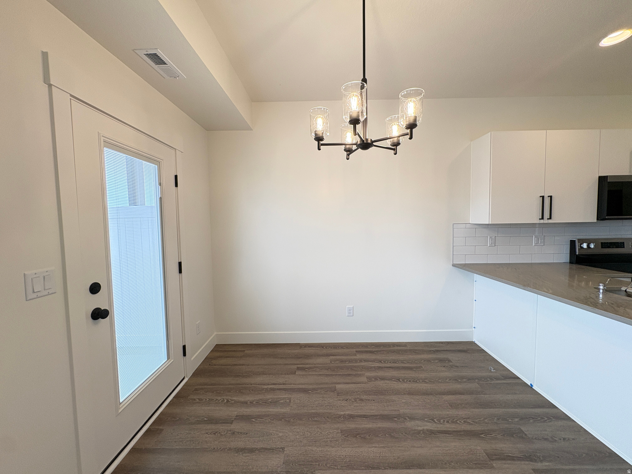 SALT GRASS - Residential