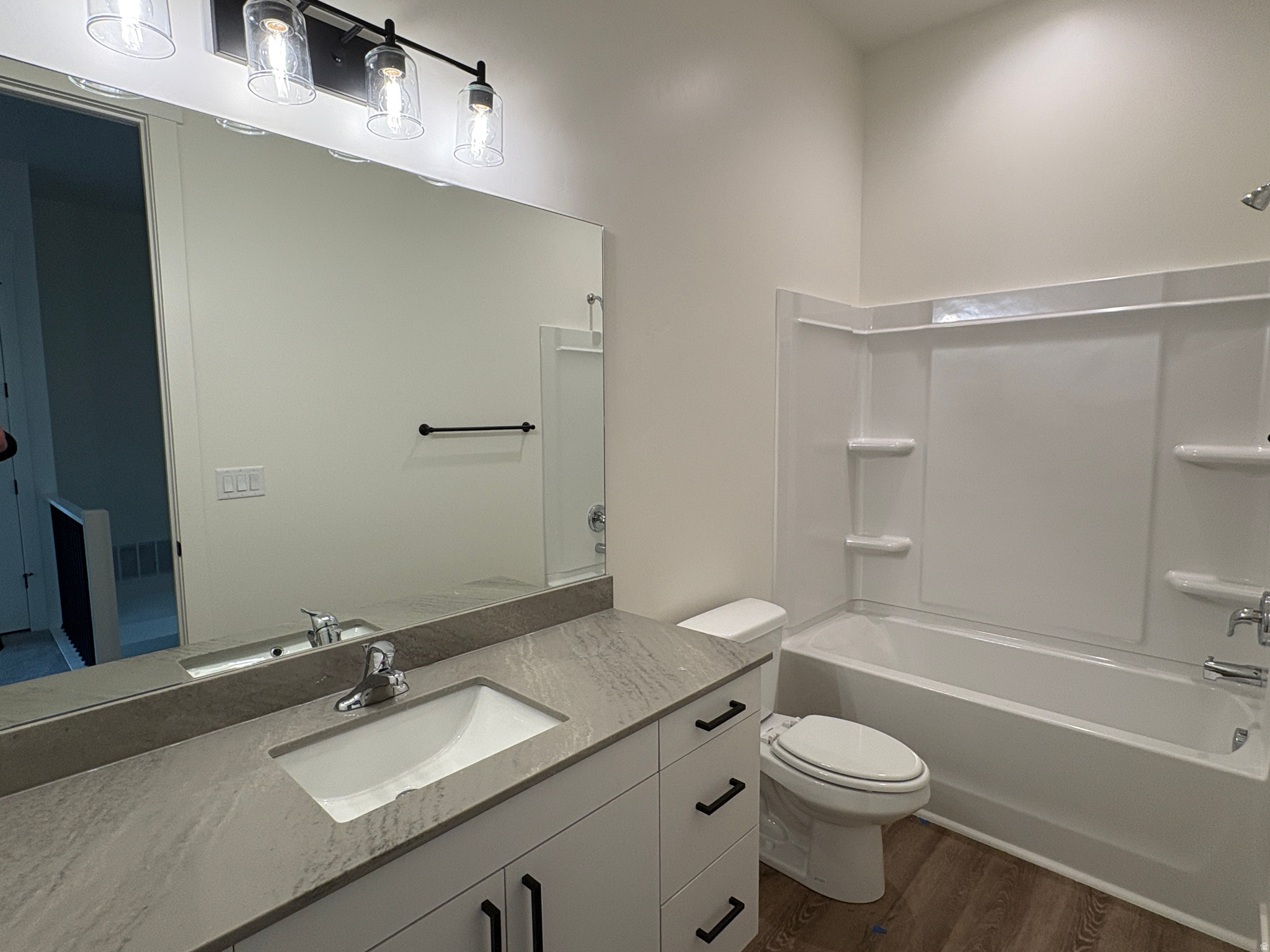 SALT GRASS - Residential