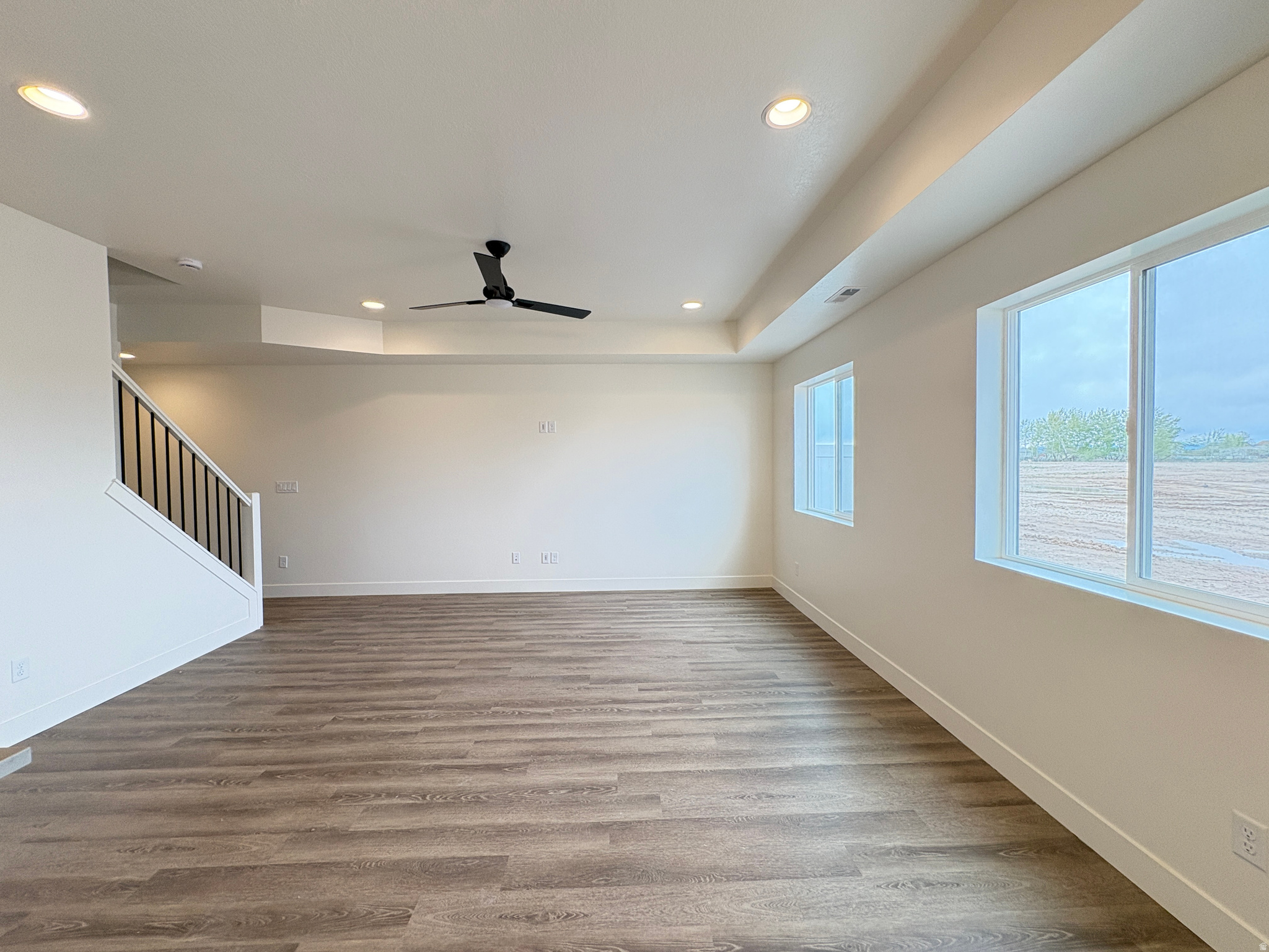 SALT GRASS - Residential