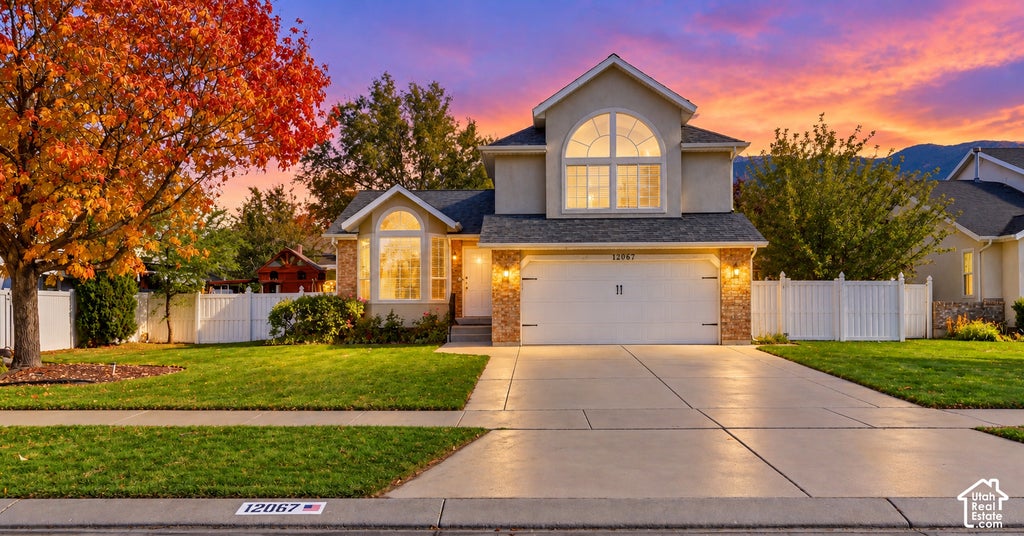 Photo of 12067 S HERON RIDGE CIR E, Draper, UT 84020 (MLS # 2193799)