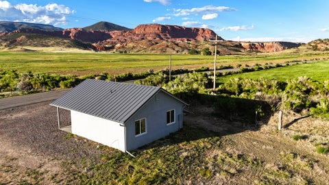 Homes For Sale - 890 E Hatchery Rd<br/> Bicknell, UT 84715