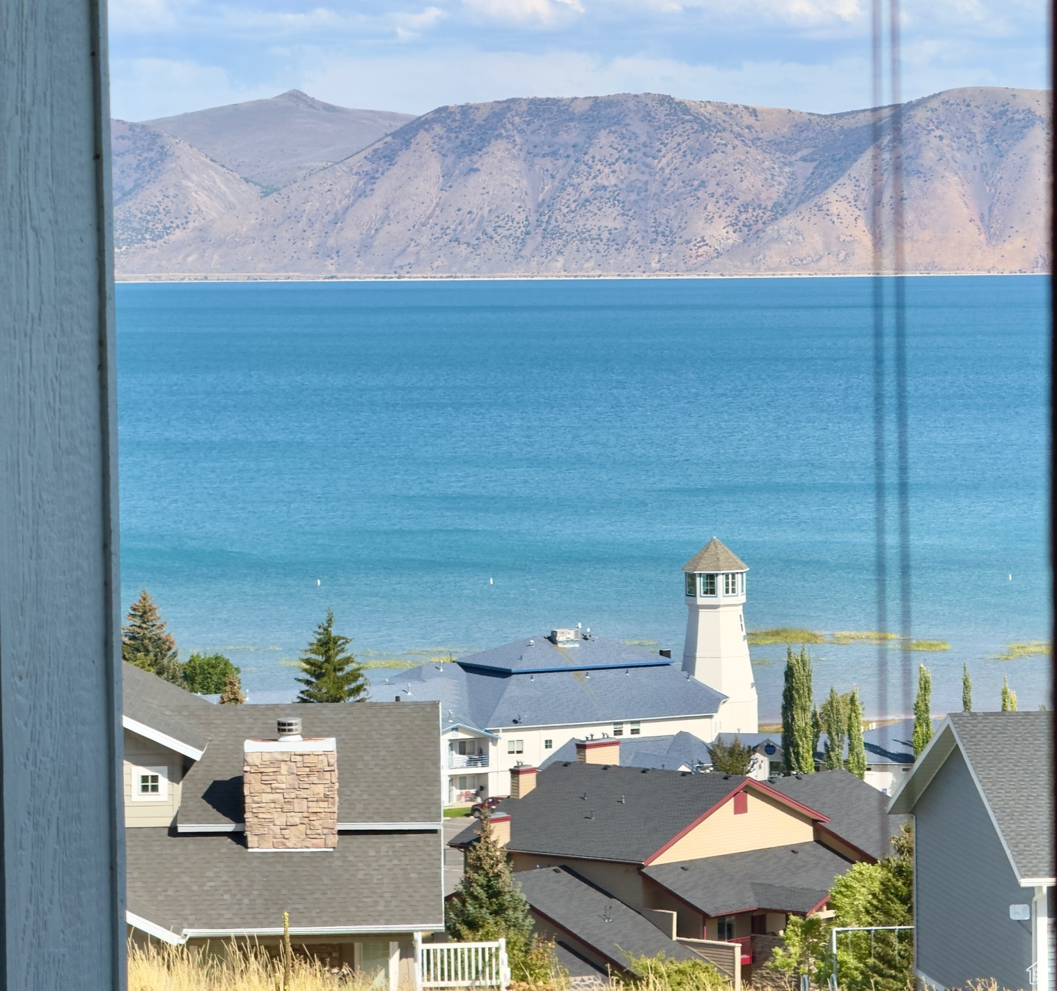 HARBOR VILLAGE - Residential