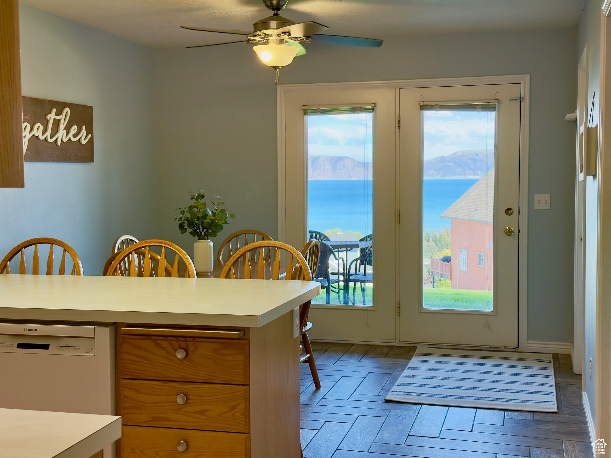 HARBOR VILLAGE - Residential