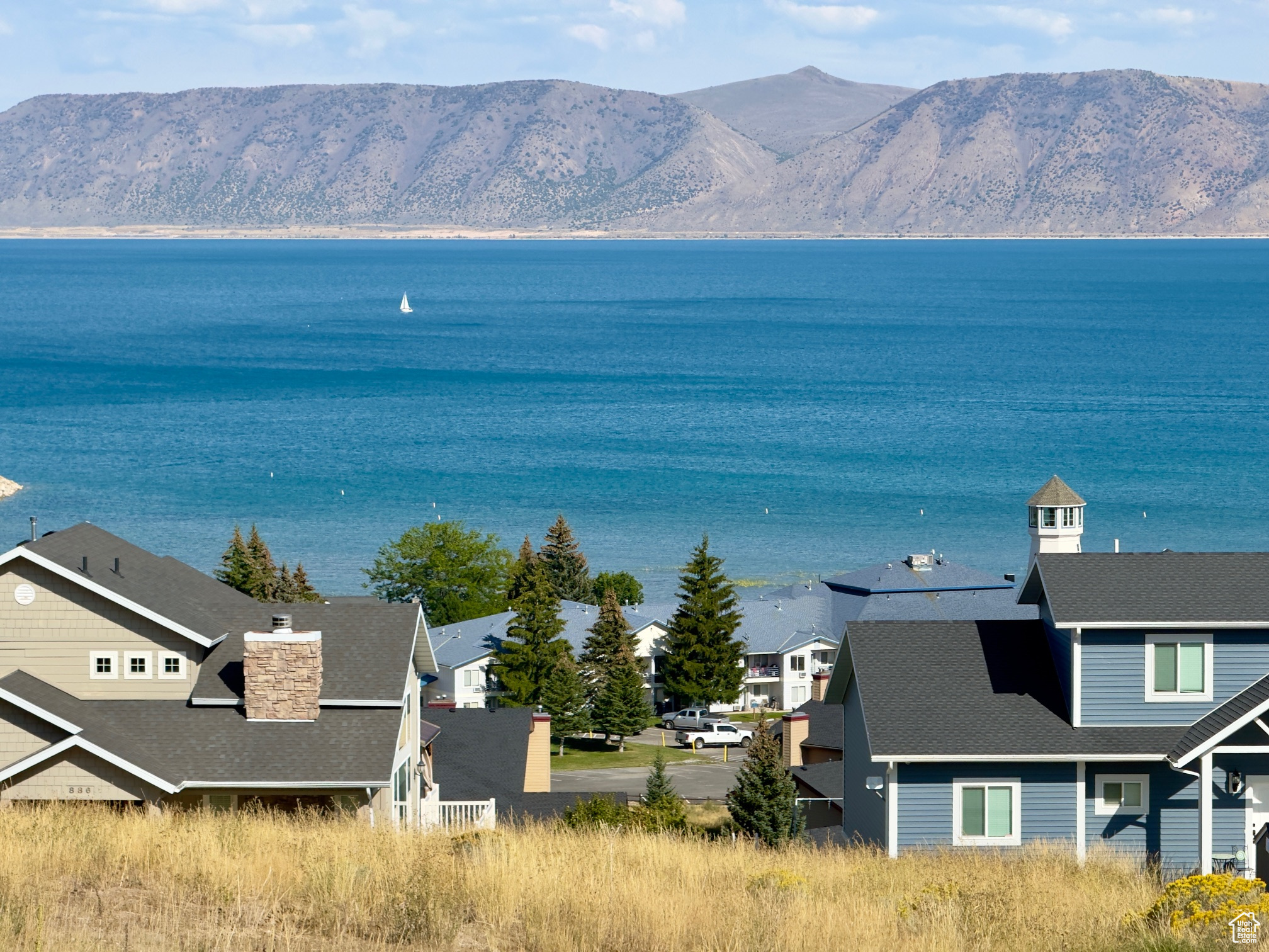 HARBOR VILLAGE - Residential