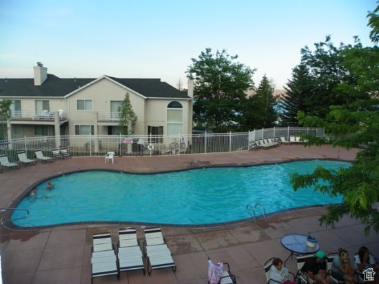 HARBOR VILLAGE - Residential