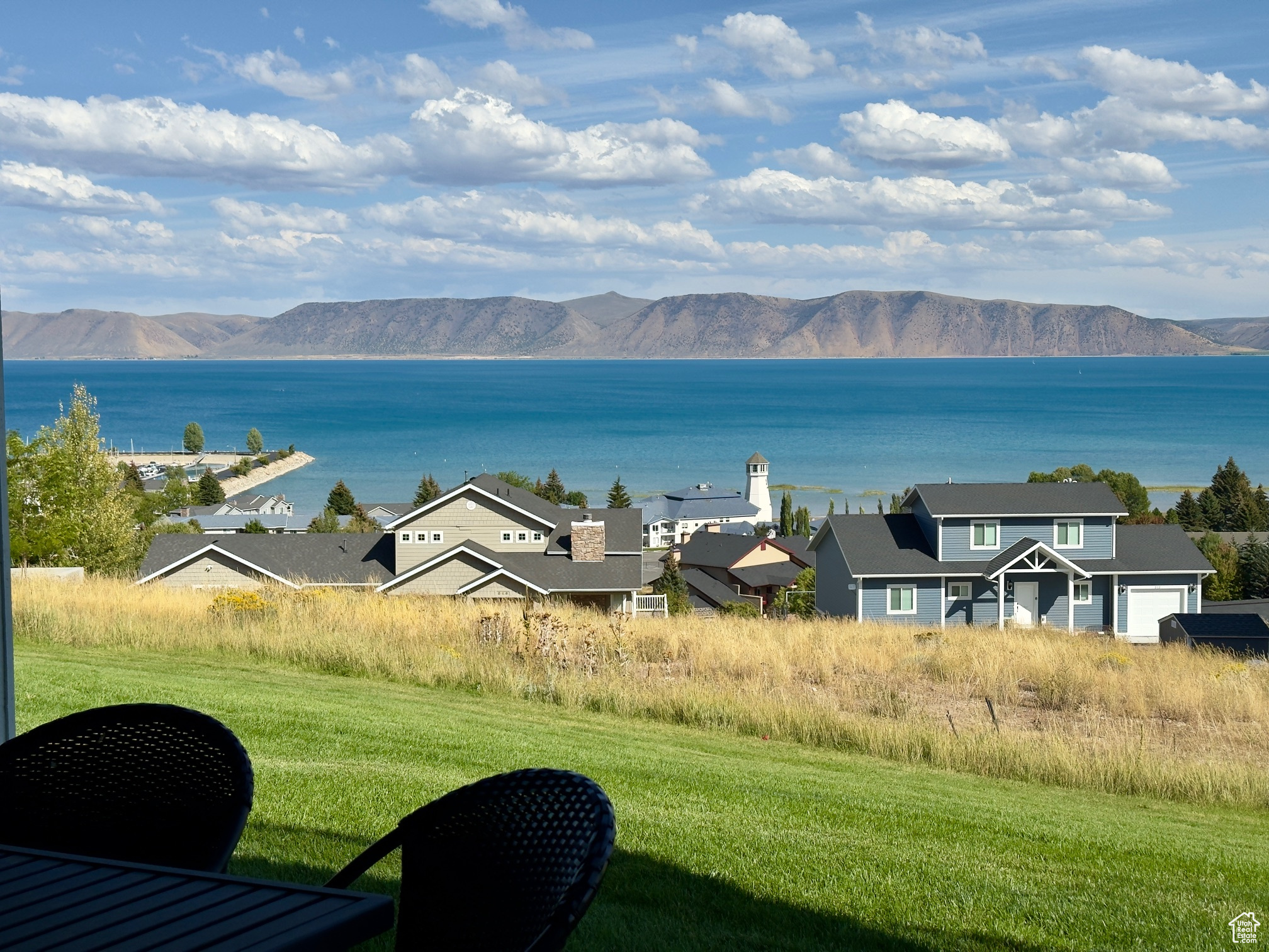 HARBOR VILLAGE - Residential