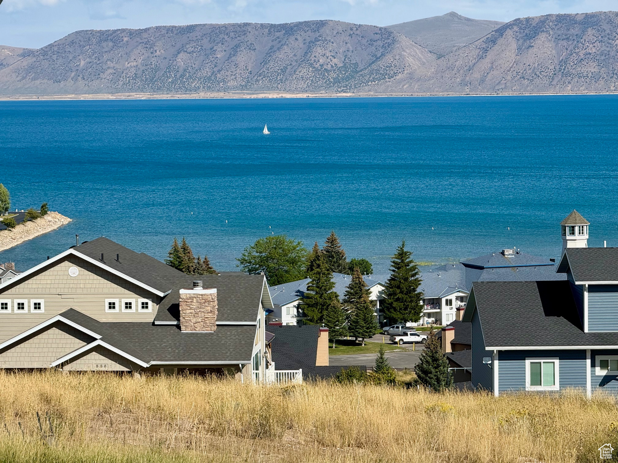 HARBOR VILLAGE - Residential