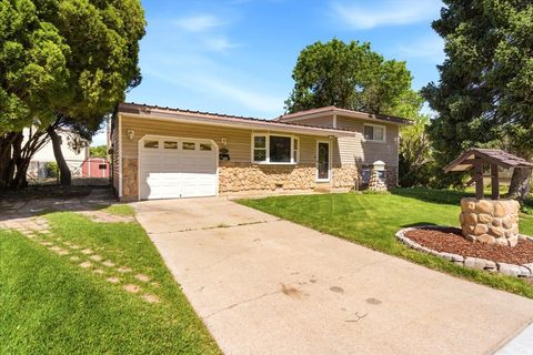 Tiny photo for 335 MOUTAIN VIEW DR, Brigham City, UT 84302 (MLS # 2161480)