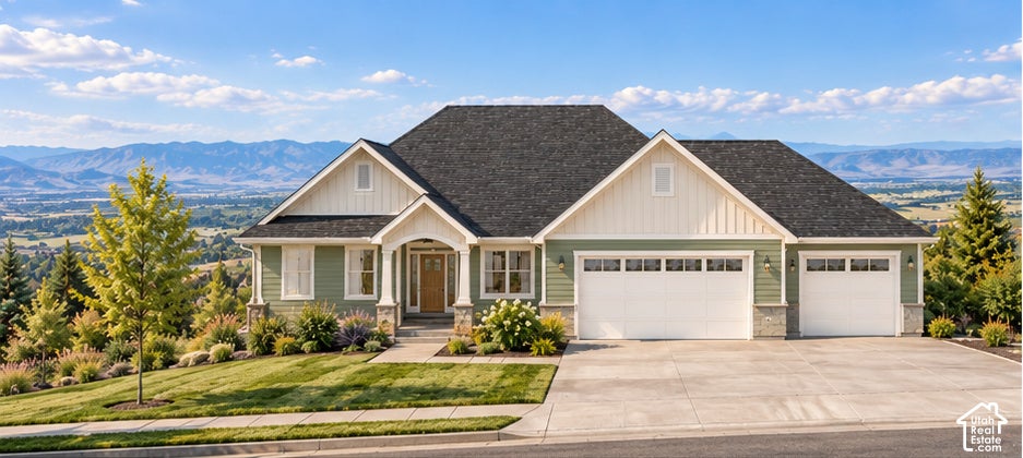 Photo of 93 S 950 E, Hyde Park, UT 84318 (MLS # 2193373)