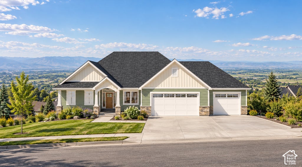 Photo of 93 S 950 E, Hyde Park, UT 84318 (MLS # 2193373)