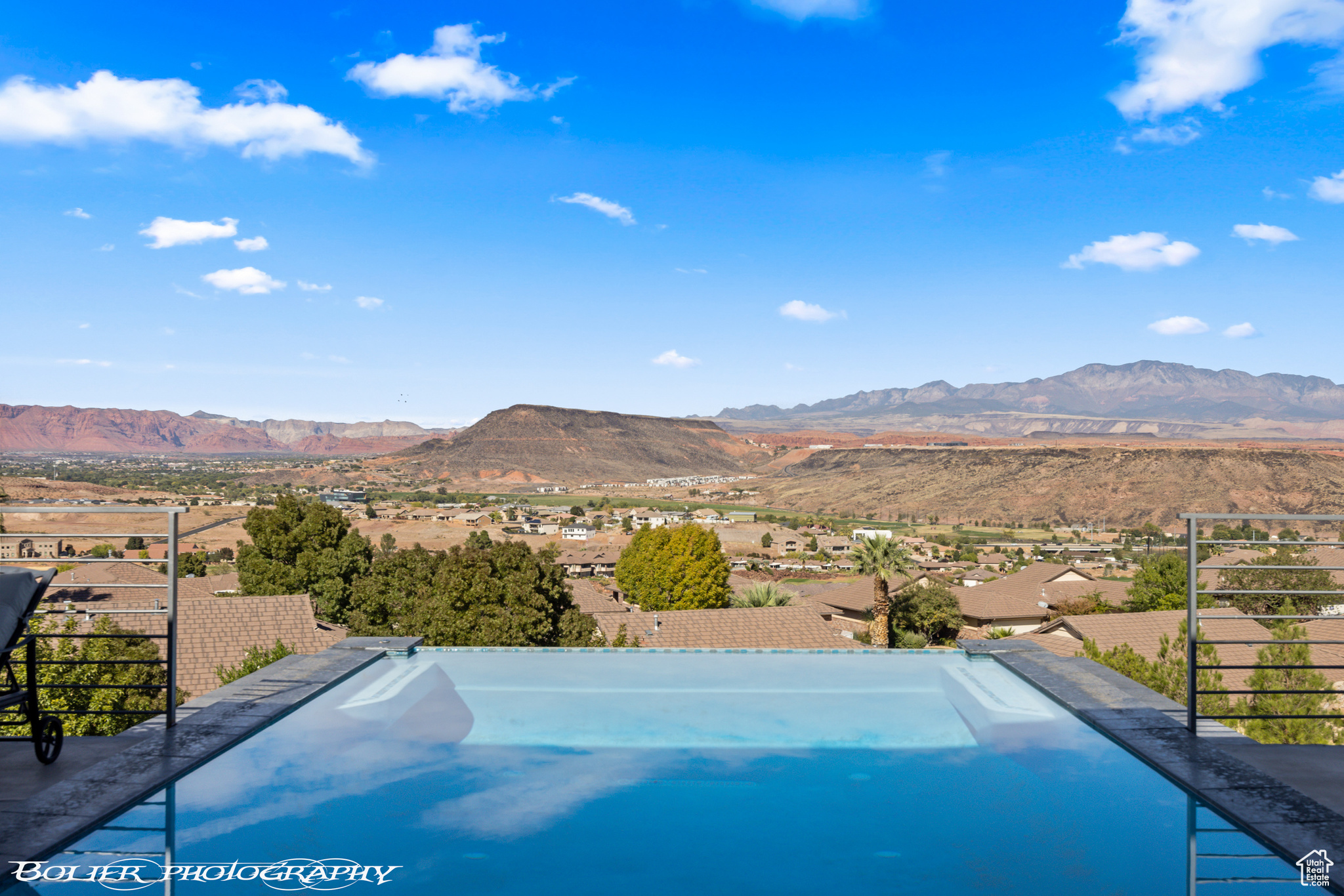 SOUTHGATE VIEWS - Residential