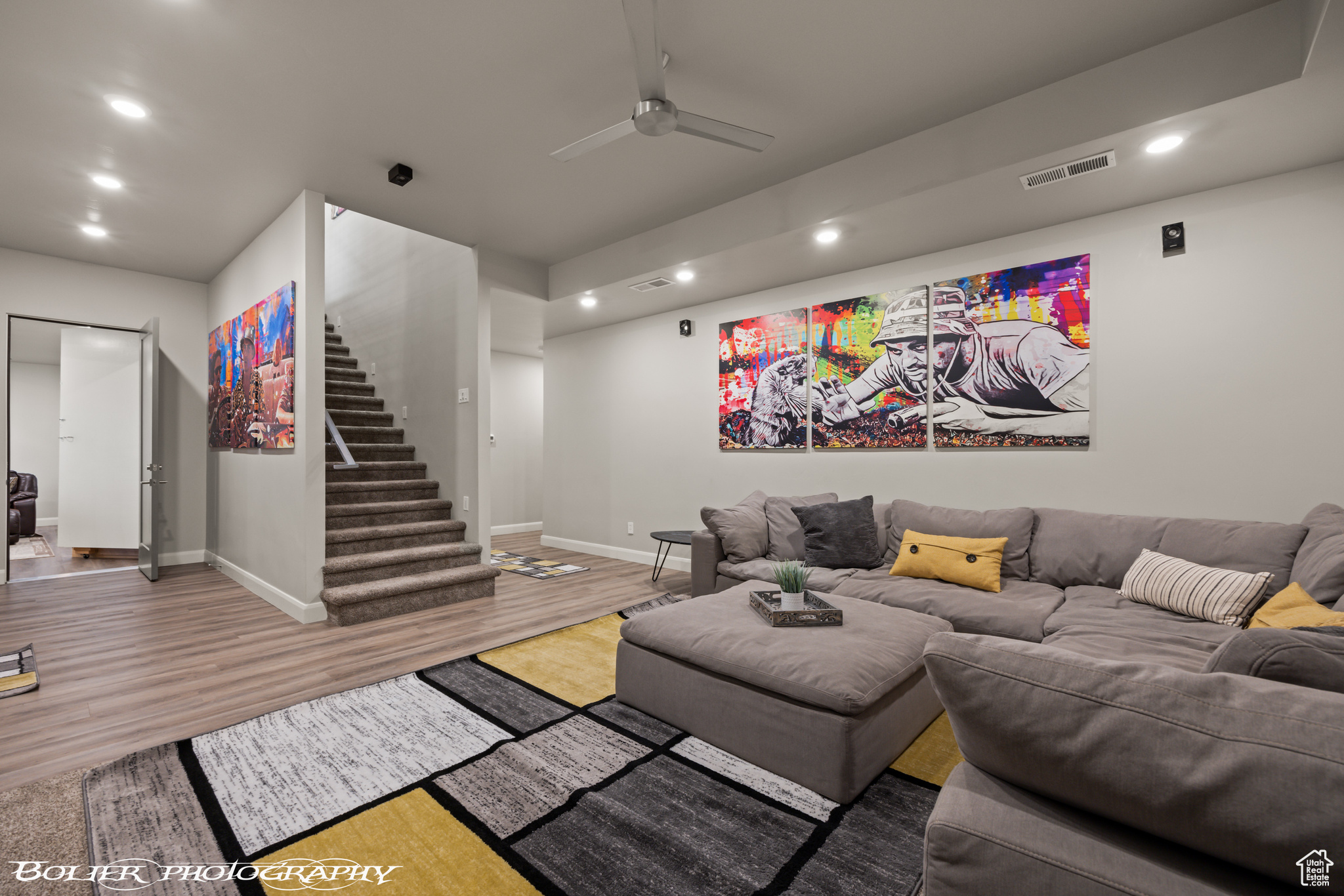 SOUTHGATE VIEWS - Residential