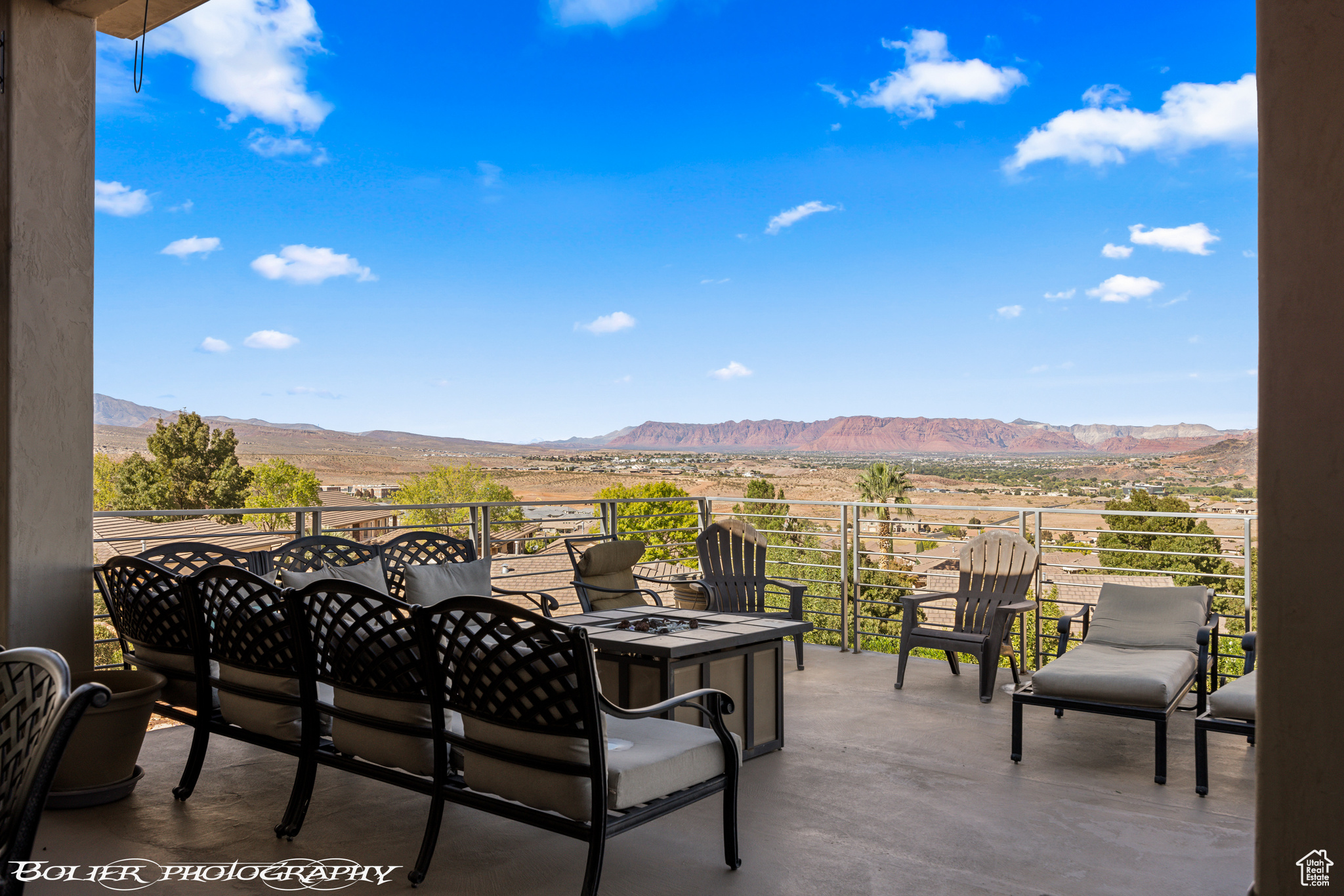 SOUTHGATE VIEWS - Residential