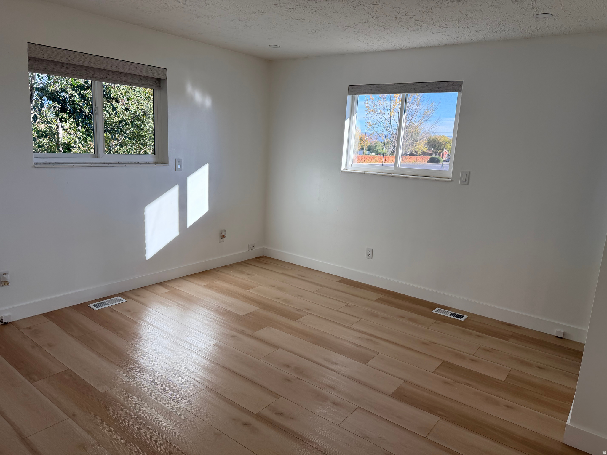 HARVEST ESTATES - Residential