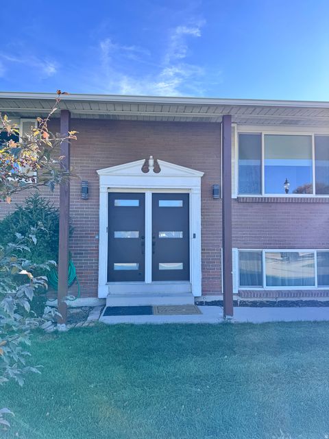 Tiny photo for 6918 S HARVEST CIR W, West Jordan, UT 84084 (MLS # 2120769)