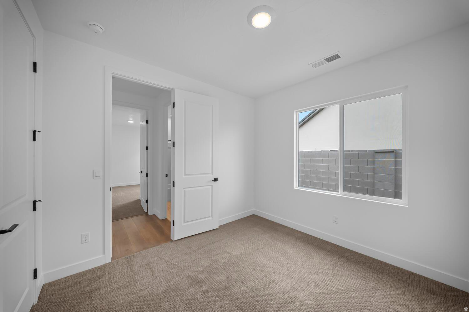 LONG VALLEY - Residential