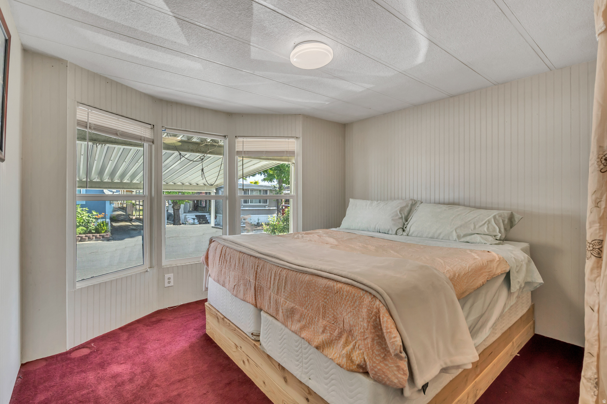 MOUNTAIN VIEW - Residential