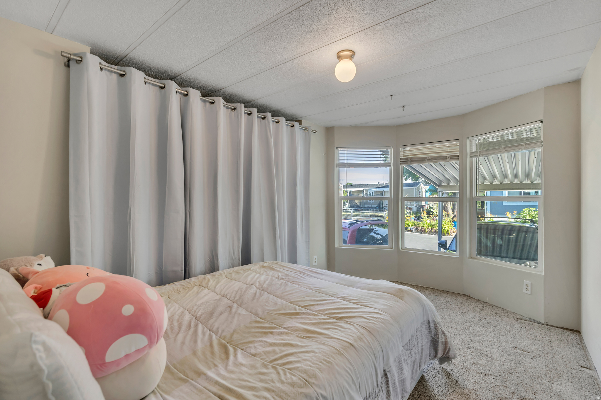 MOUNTAIN VIEW - Residential