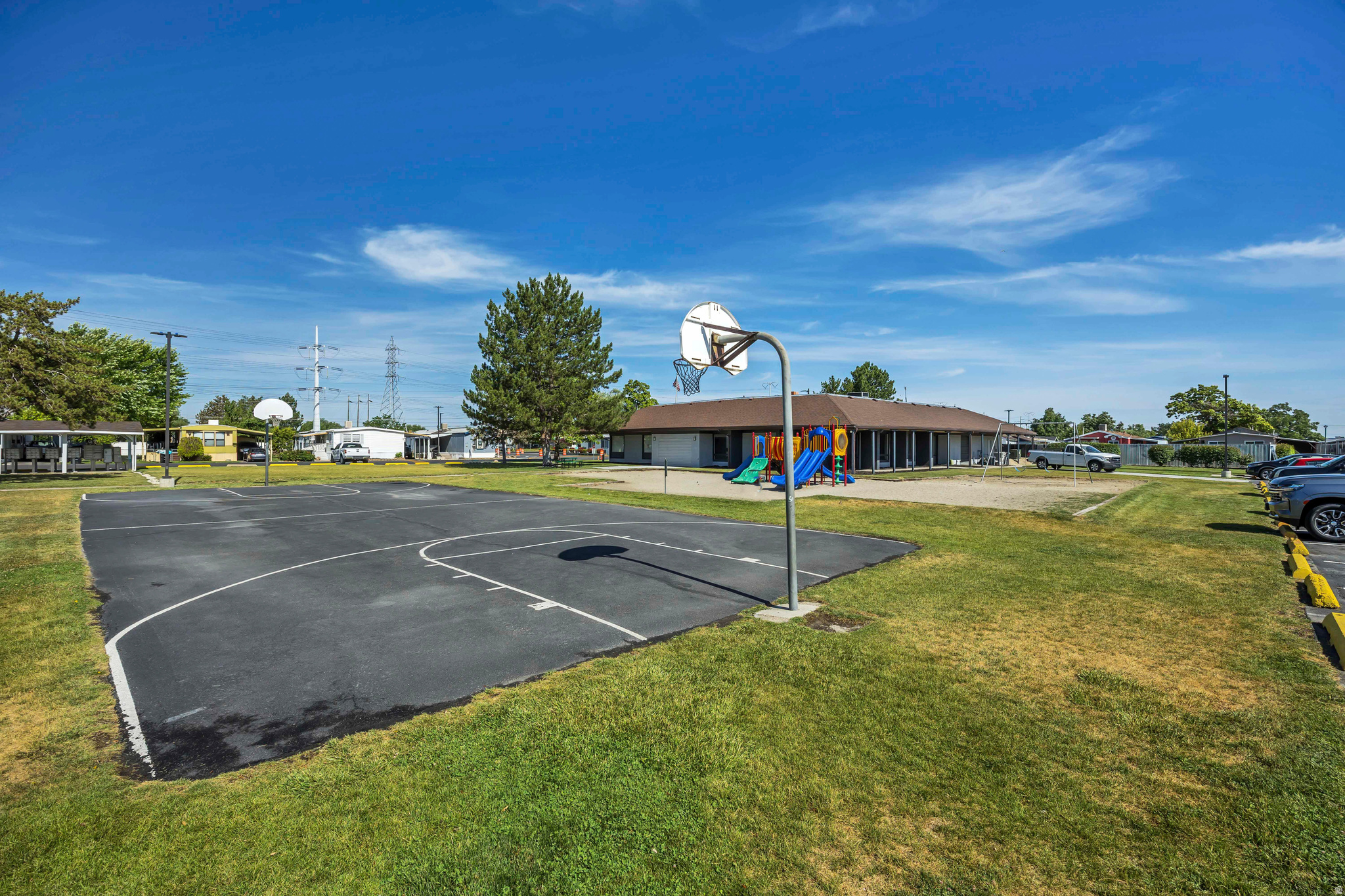 MOUNTAIN VIEW - Residential